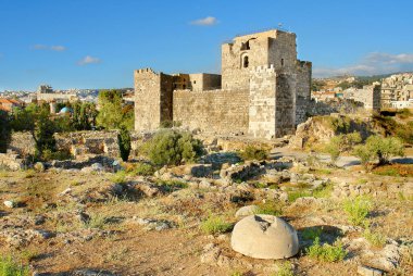 Byblos Kalesi, Lübnan Haçlılar tarafından 12. yüzyılda Lübnan 'da inşa edildi.