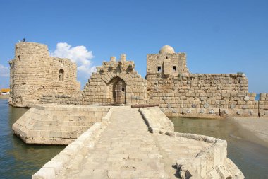 Sidon 'un Deniz Şatosu Lübnan' ın Sidon limanındaki haçlılar tarafından inşa edildi..