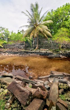 Nan Madol - Mikronezya Federasyonu 'nun Pohnpei adasındaki arkeolojik alan
