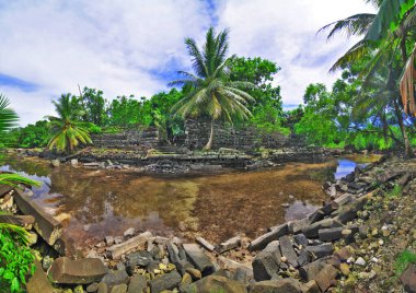 Nan Madol - Mikronezya Federasyonu 'nun Pohnpei adasındaki arkeolojik alan
