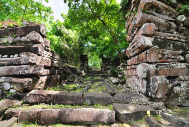 Nan Madol - Mikronezya Federasyonu 'nun Pohnpei adasındaki arkeolojik alan