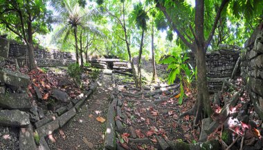 Nan Madol - Mikronezya Federasyonu 'nun Pohnpei adasındaki arkeolojik alan
