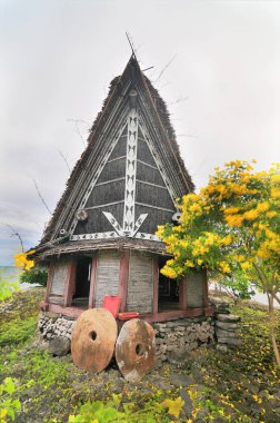 Yap, Mikronezya 'daki Rumung Yasak Adası' nda bilinen Pebai Toplantı Evi.