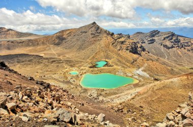 Yeni Zelanda 'daki Tongariro Ulusal Parkı' nda Tongariro Alp Parkı..