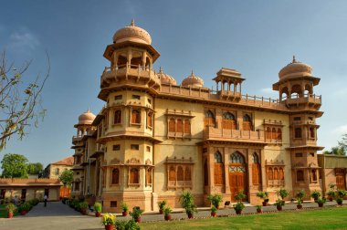 Mohatta Sarayı - Karachi, Sindh, Pakistan 'da bulunan müze.