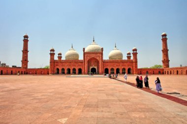 Baadshahi Camii - Pakistan Lahor 'da bir Babür dönemi mescidi..