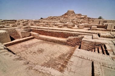 Mohenjo-daro - Pakistan 'ın Sindh eyaletinde bir arkeolojik alan