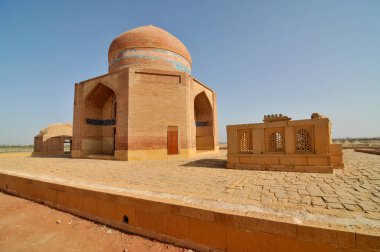Makli Necropolis - Pakistan 'ın Thatta kenti yakınlarındaki dünyanın en büyük cenaze yerlerinden biri..