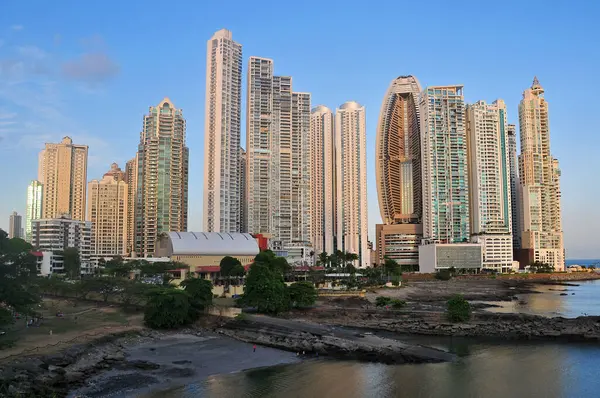 Panama Şehri 'nin Kıyı Panoraması