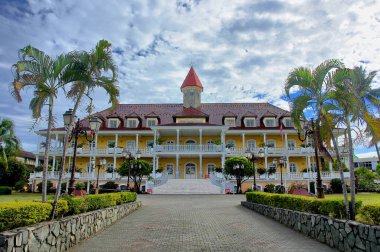 Papeete Belediyesi, Fransız Polinezyası 'nın başkentidir.