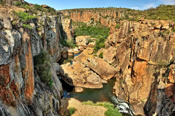 Graskop, Mpumalanga, Güney Afrika 'daki Bourke' s Luck Potholes