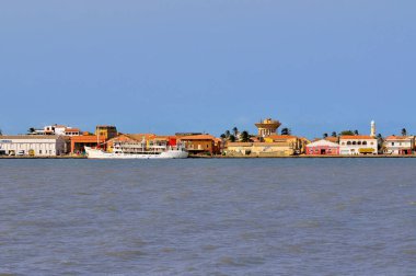 Senegal Nehri ve Saint Louis şehri, Sengal