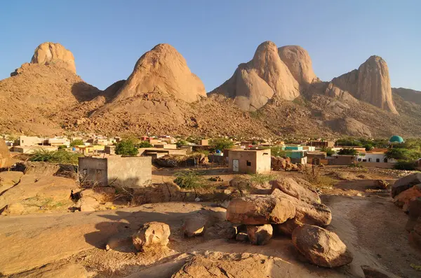Kassala - Doğu Sudan 'daki Kassala eyaletinin başkenti..                               