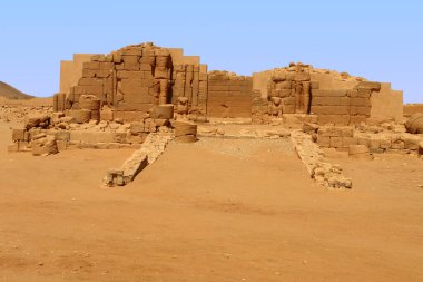  Musawwarat es-Sufra - Modern Sudan 'daki Meroitic tapınak kompleksi.                              