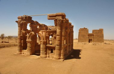 Naqa ya da Naga 'a - Amun tapınağıyla birlikte günümüz Sudan' ında Kushitic Krallığı 'nın yıkılmış antik bir şehri.