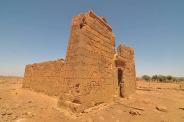 Naqa ya da Naga 'a - Amun tapınağıyla birlikte günümüz Sudan' ında Kushitic Krallığı 'nın yıkılmış antik bir şehri.