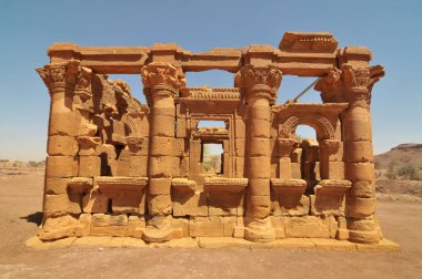 Naqa ya da Naga 'a - Amun tapınağıyla birlikte günümüz Sudan' ında Kushitic Krallığı 'nın yıkılmış antik bir şehri.