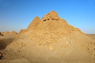 Nuri - Sudan 'daki Kush kraliyet ailesinin piramitleri