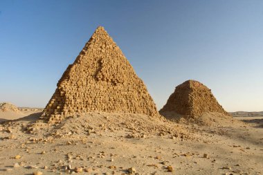 Nuri - Sudan 'daki Kush kraliyet ailesinin piramitleri