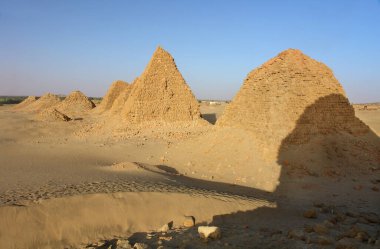 Nuri - Sudan 'daki Kush kraliyet ailesinin piramitleri