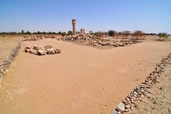 Sudan 'da Amenhotep III tarafından inşa edilen Sedeinga tapınağı.