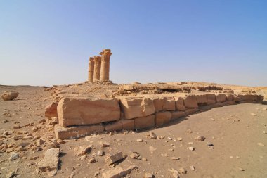 Sesibi - Sudan 'da Amenophis IV tarafından inşa edilmiş bir Mısır tapınağının kalıntıları.