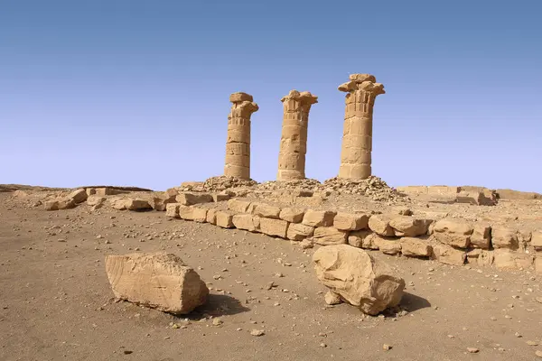 Sesibi - Sudan 'da Amenophis IV tarafından inşa edilmiş bir Mısır tapınağının kalıntıları.