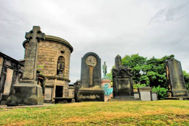   Eski Calton Mezarlığı - Edinburgh 'da David Hume Anıt Mezarlığı, İskoçya                             