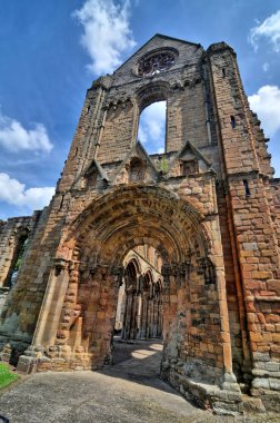 Jedburgh Abbey, İskoçya 'nın Jedburgh şehrinde bulunan harabe bir Augustinian manastırı.