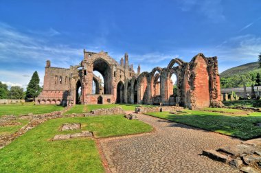 Aziz Mary Manastırı - Melrose 'daki kilise tarikatının yıkılmış manastırı
