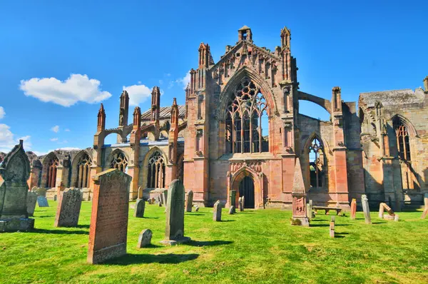 Aziz Mary Manastırı - Melrose 'daki kilise tarikatının yıkılmış manastırı