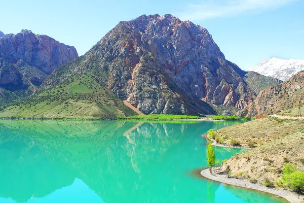 Turkuaz Gölü Iskanderkul (İskander Kul) Fann dağları, Tacikistan, Orta Asya