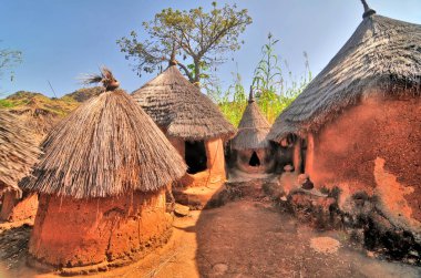 Togo 'nun kuzeybatısındaki Kara Bölgesi Bassar iline bağlı Bandjeli köyü.