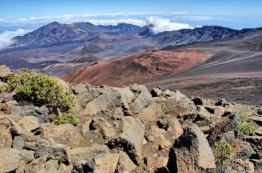 Haleakala ya da Doğu Maui Yanardağı - Hawaii 'nin Maui adasının devasa bir kalkan volkanı.