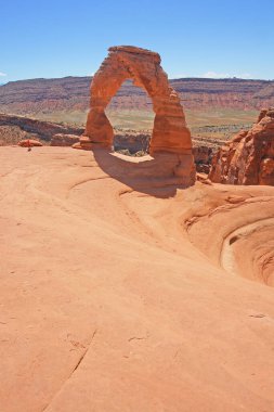 Utah, ABD 'deki Arches Ulusal Parkı' nda Narin Kemer