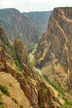 Gunnison Ulusal Parkı 'nın Kara Kanyonu. Batı Colorado' da bulunan bir Amerikan milli parkı. .