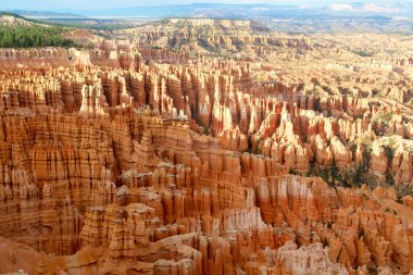 Bryce Canyon Ulusal Parkı, Utah 'ın güneybatısında yer almaktadır.
