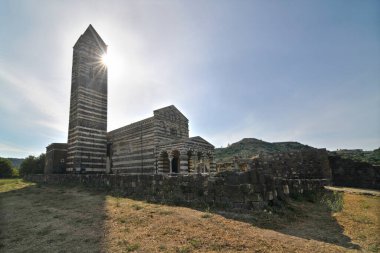  Sardunya İtalya 'dan Bazilika della Santissima Trinit di Saccargia                               