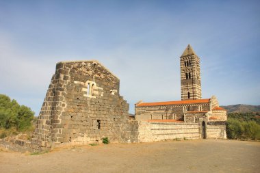  Sardunya İtalya 'dan Bazilika della Santissima Trinit di Saccargia                               