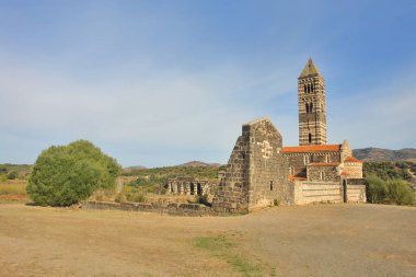  Sardunya İtalya 'dan Bazilika della Santissima Trinit di Saccargia                               