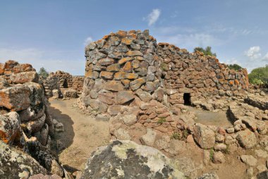 Nuraghe Arrubiu - Sardunya 'nın en büyük bakıcılarından biri..                               