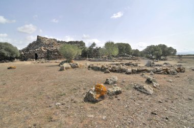 Nuraghe Arrubiu - Sardunya 'nın en büyük bakıcılarından biri..                               