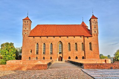 Lidzbark Warmiski 'deki Bishop' s Castle Polonya 'da 14. yüzyıldan kalma bir kale.                               
