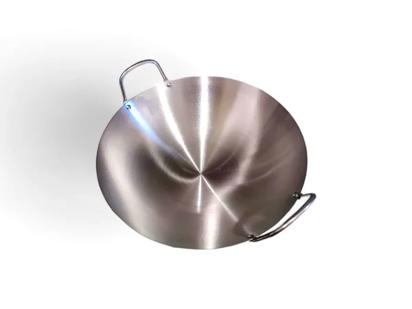 Zilveren Roestvrijstalen Koekenpan Met Witte Ondergrond — Stockfoto