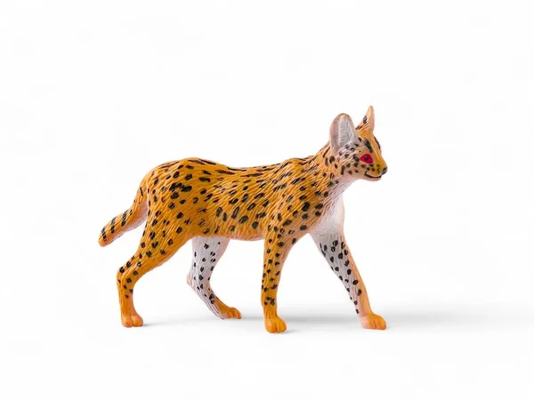 Miniatuur Serval Cat Een Witte Achtergrond — Stockfoto