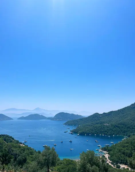 Türkiye adası doğaya deniz manzarası mavi