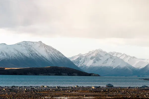 Ein Bild Vom Tekapo See Hintergrund Sind Schneebedeckte Berge Und — Stockfoto