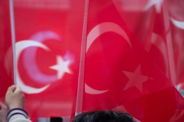 Türk ulusal bayrakları. Ankara 'daki Türk ulusal bayrakları. Seçici Odaklanma.