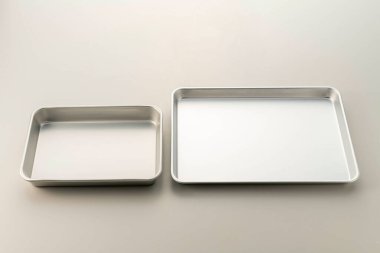 Hygienic aluminum tray convenient for cooking clipart