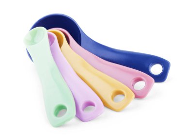 Beyaz arka plan üzerinde ölçüm kaşığı plastik